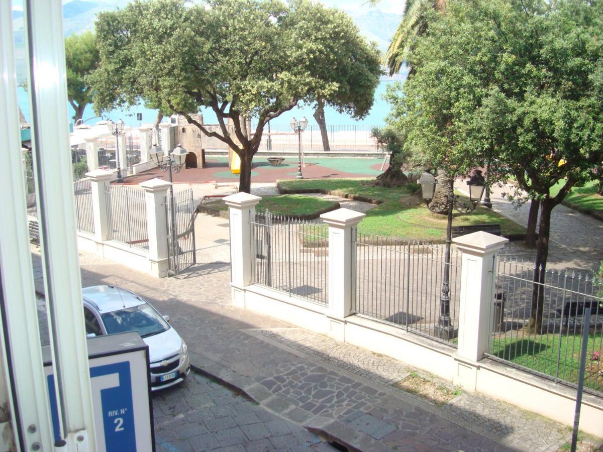 In Vacanza A Gaeta - L'Elica Экстерьер фото